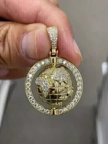 Men’s World Map Pendant 14k Yellow Gold Plated 2Ct Round Cut Lab Created Diamond