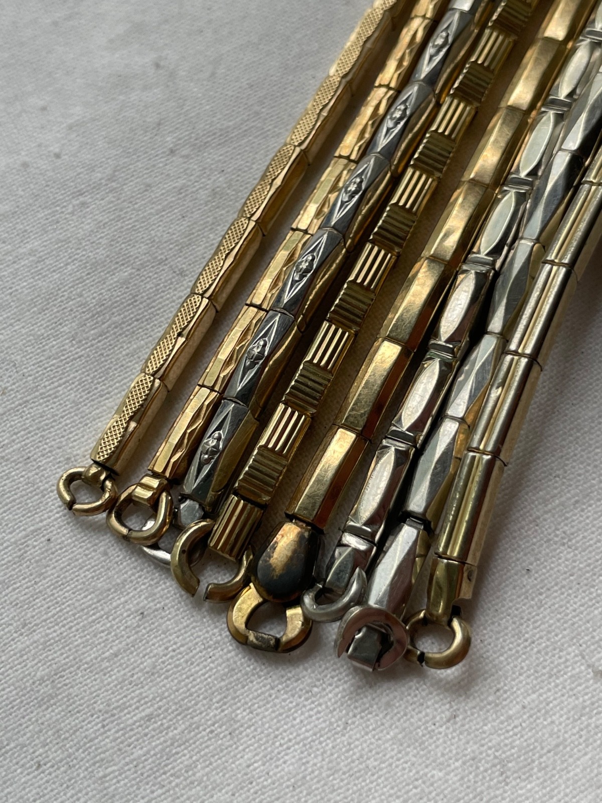 GREAT KIT!!! 8 art-deco USA gold filled ladies watch bands – lot 0807