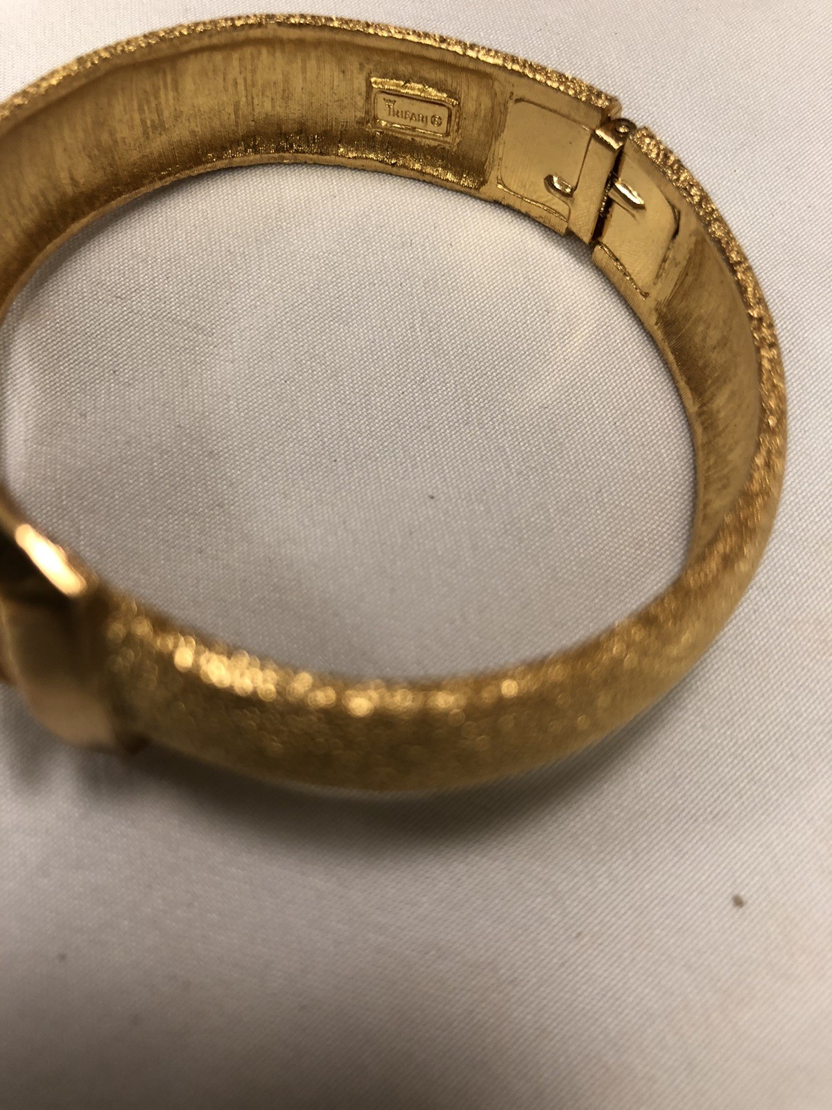 Signed Trifari Belt Clamper Bracelet Vintage Jewelry Lame’ Luminous Gold Color