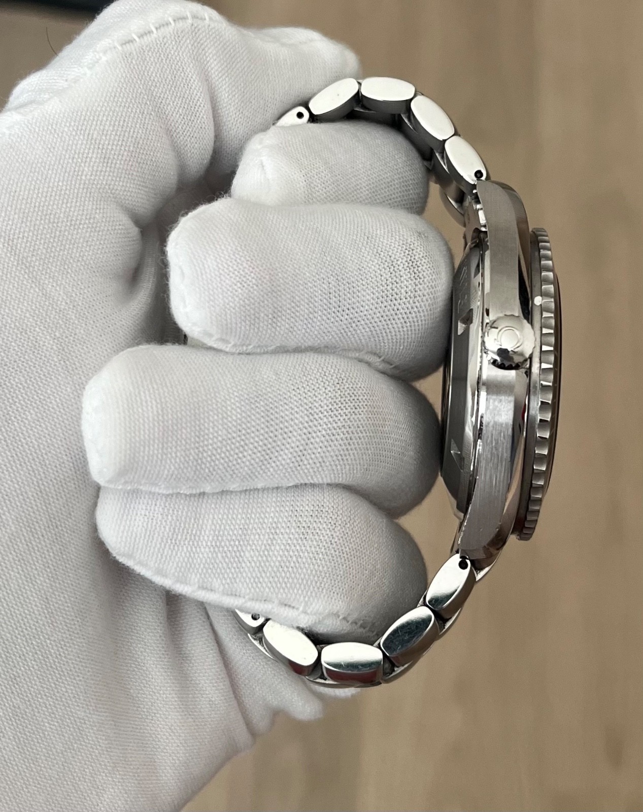Omega Seamaster Planet Ocean 2500D 45.5mm 2200.50.00
