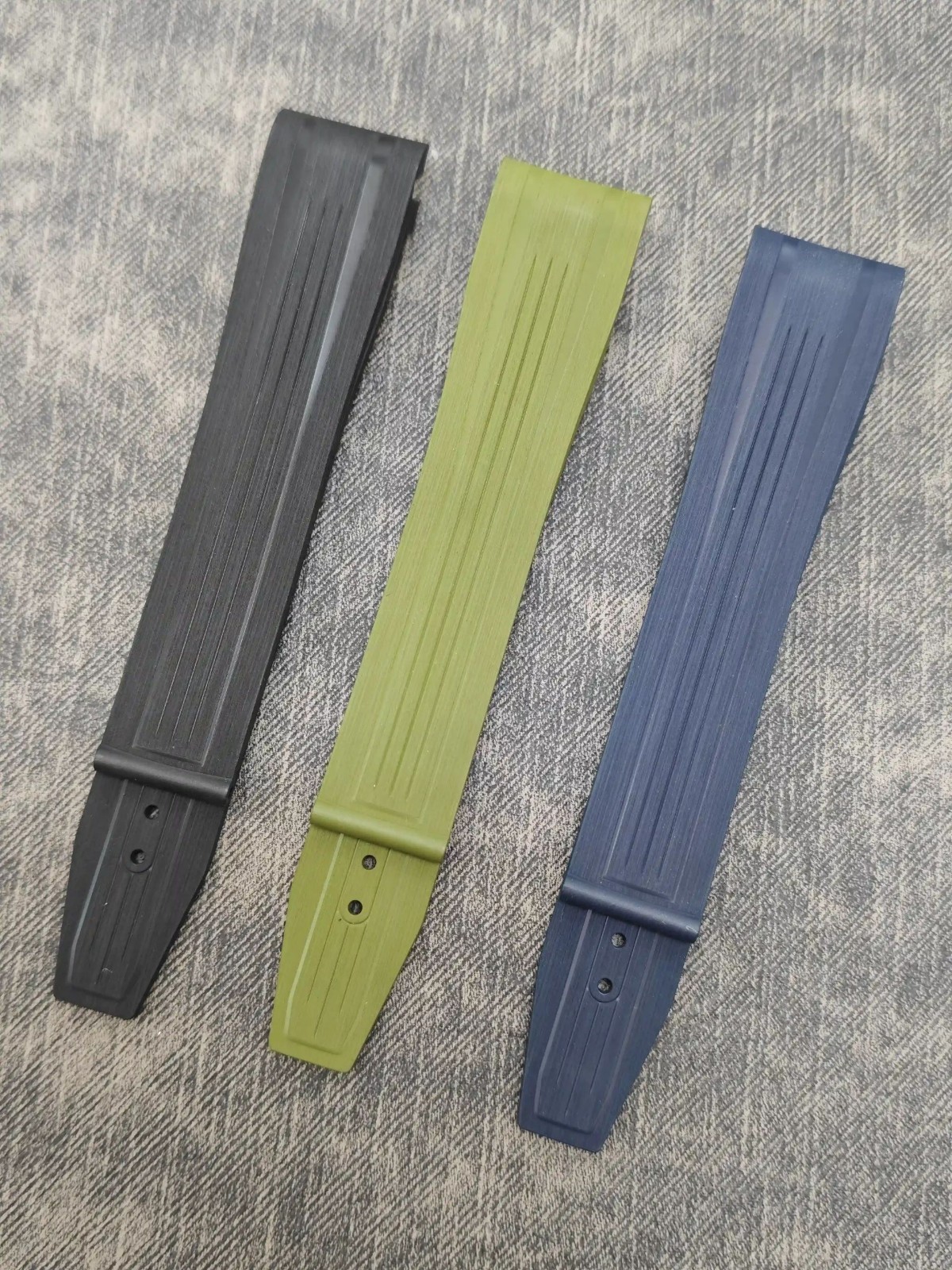 FKM Rubber Strap for Longines Conquest/GMT L3 Series – 21mm/22mm Curved End Band