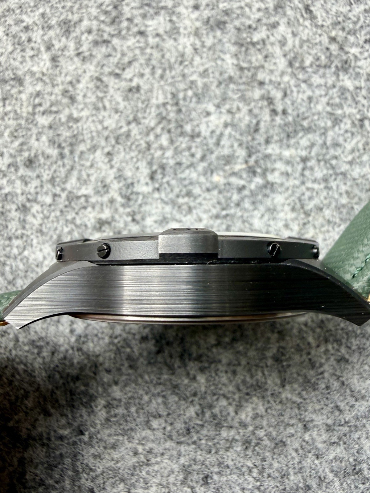 Breitling Avenger Automatic GMT 44mm Black Dial Green Leather Strap 300m