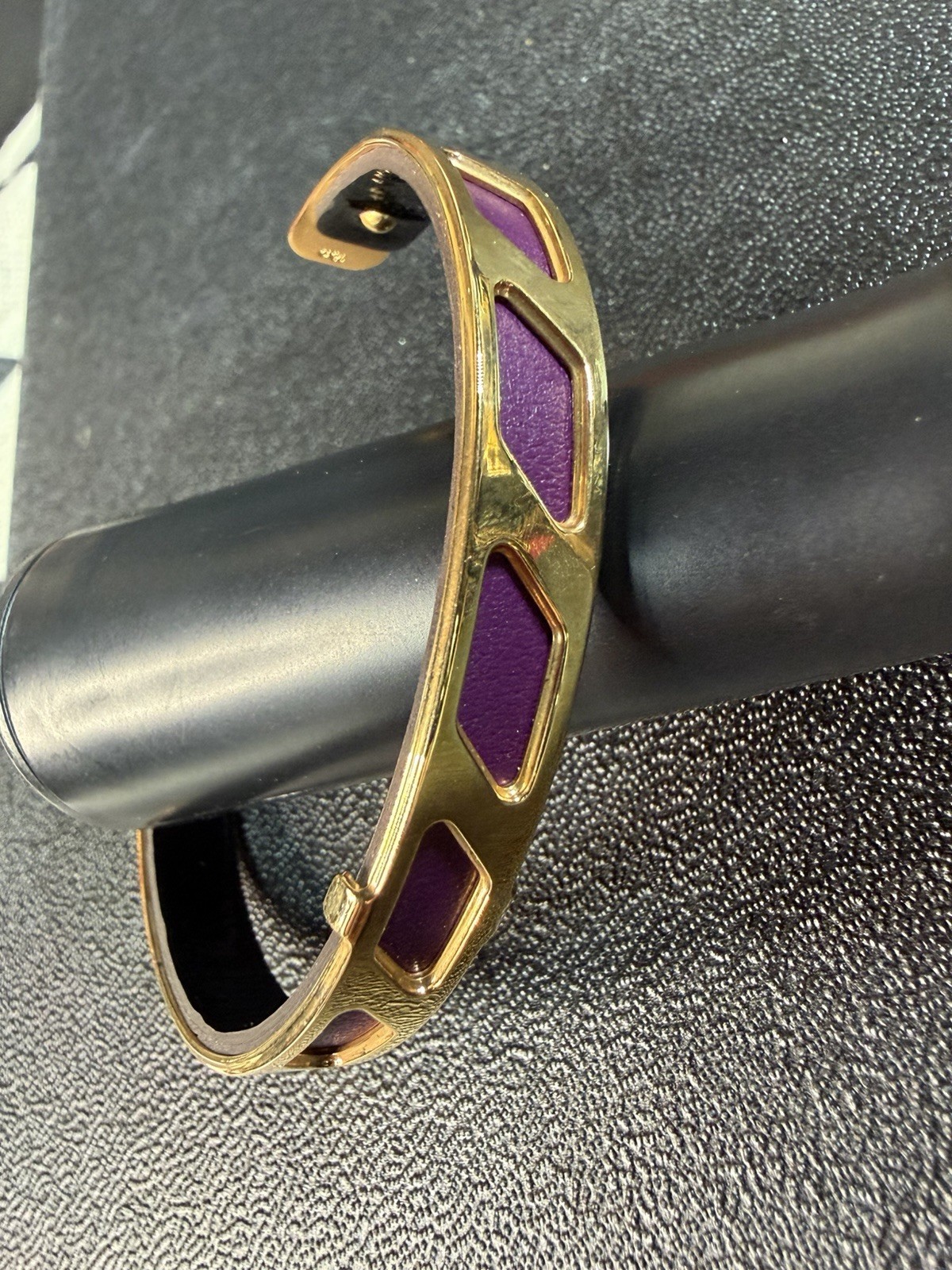 Mid-20th Century Vintage Hinged Bangle Bracelet made in France