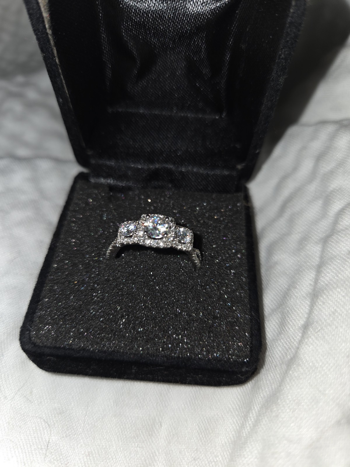 14K Yellow Gold Leo First Light Diamond Halo Ring 1.00 CTW Size 7 GSI