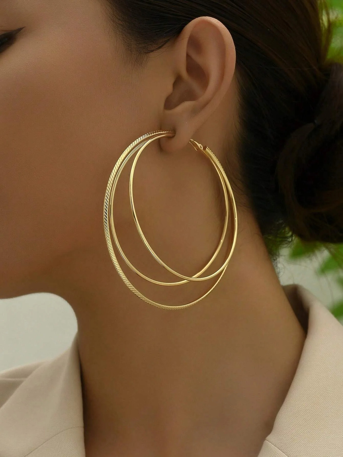 1 pair of new metal exaggerated three-layer large circle earrings, simple