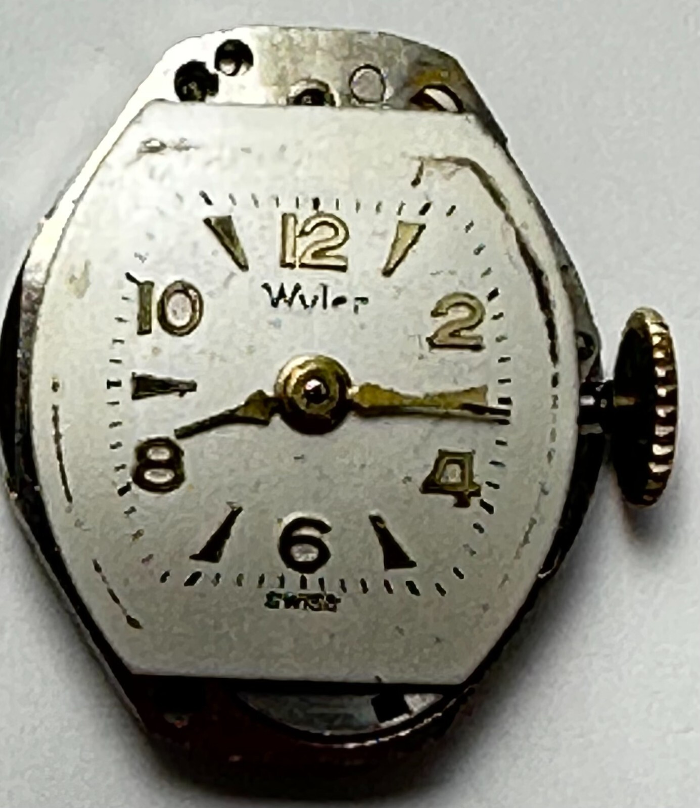Wyler Mechanical 17 Jewel Wristwatch Movement Hands Dial KEEPS TIME 20-106