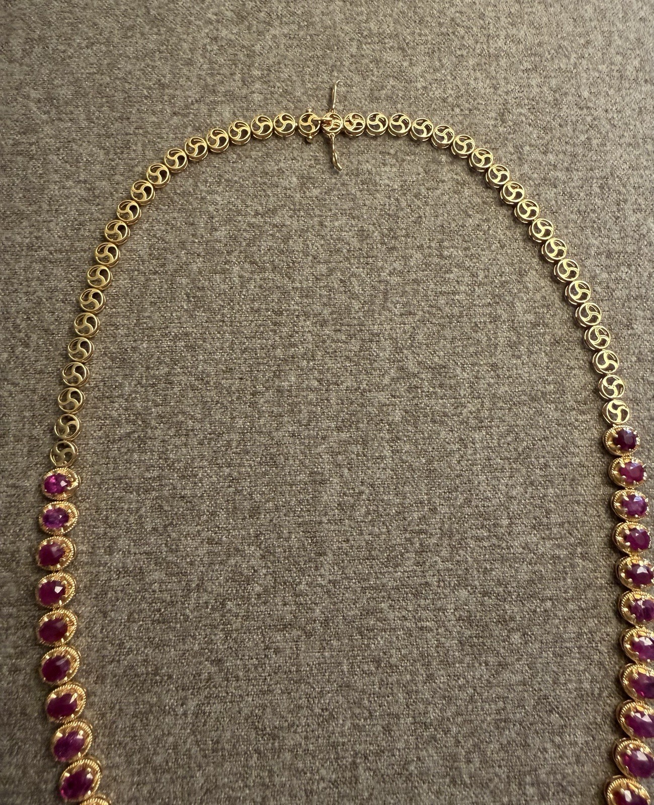 Certified Natural Burma Mogok Unheated Ruby 18 K Solid Yellow Gold Necklace