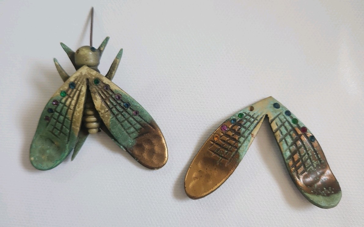 Random Animal Brooches Pins Cicada Monkey Bird Lot Of 6