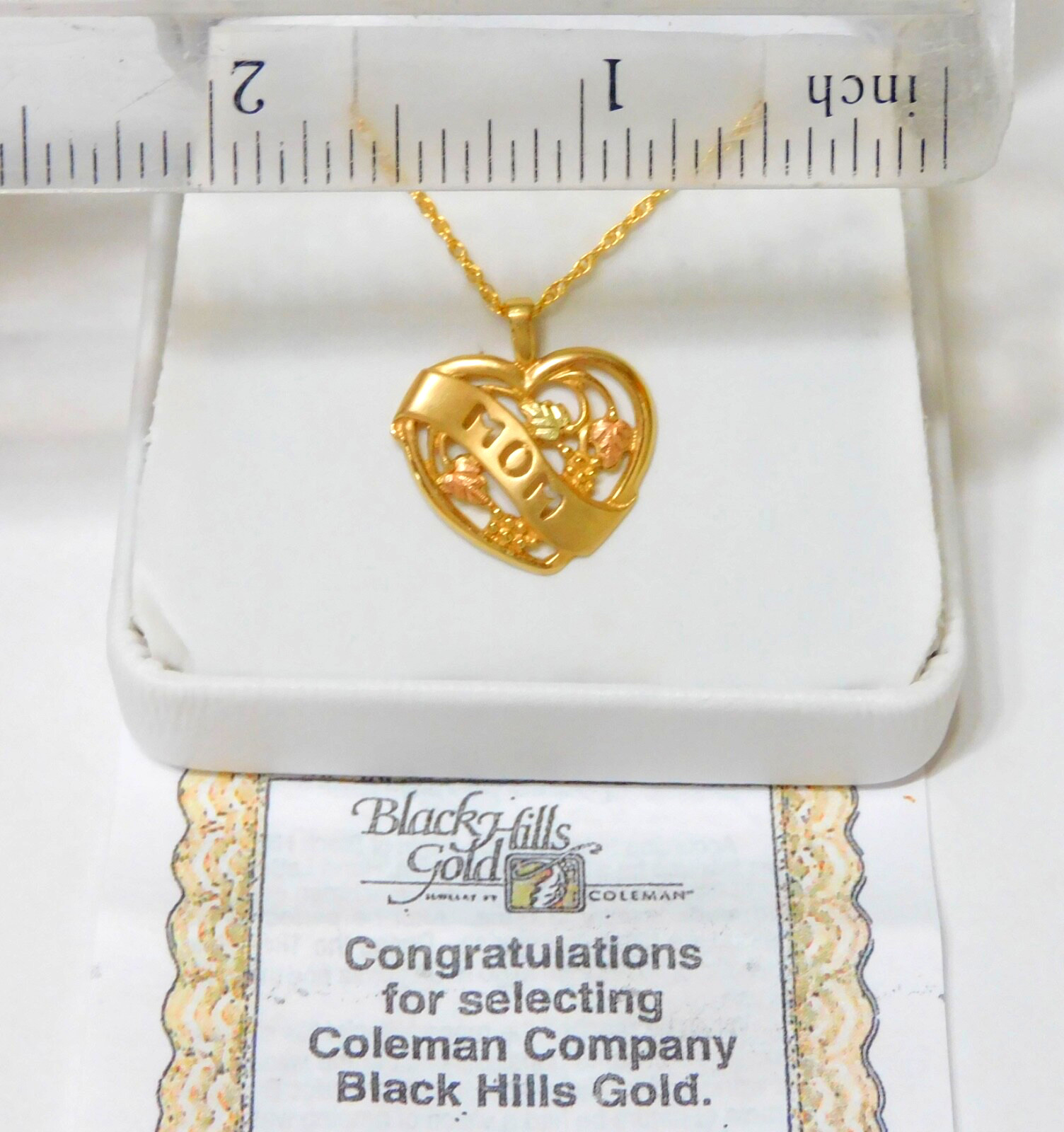 Black Hills Gold 10k Coleman Mom Heart Pendant Necklace