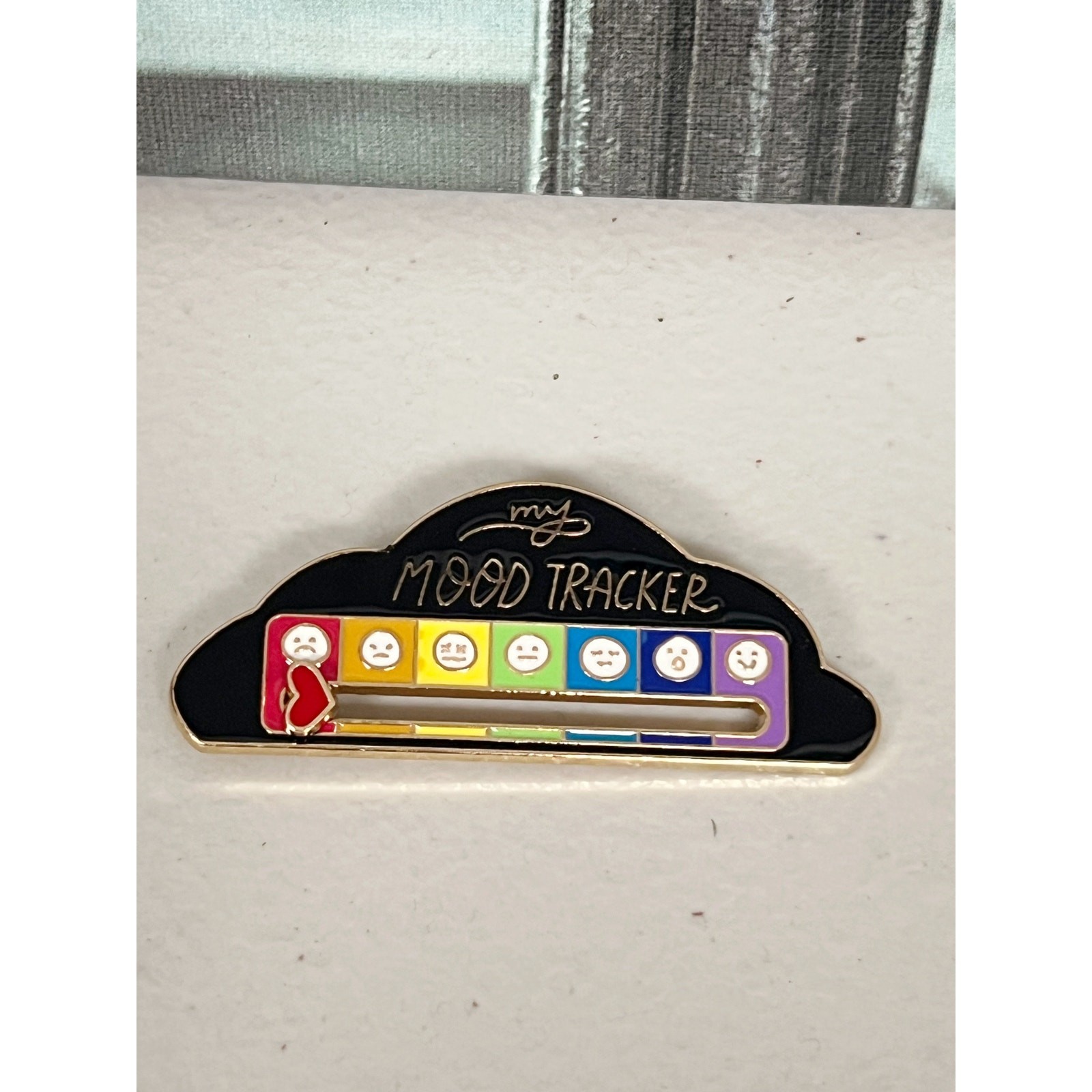 1X Sliding Social Battery Mood Tracker Enamel Pin Adjustable Energy Brooch
