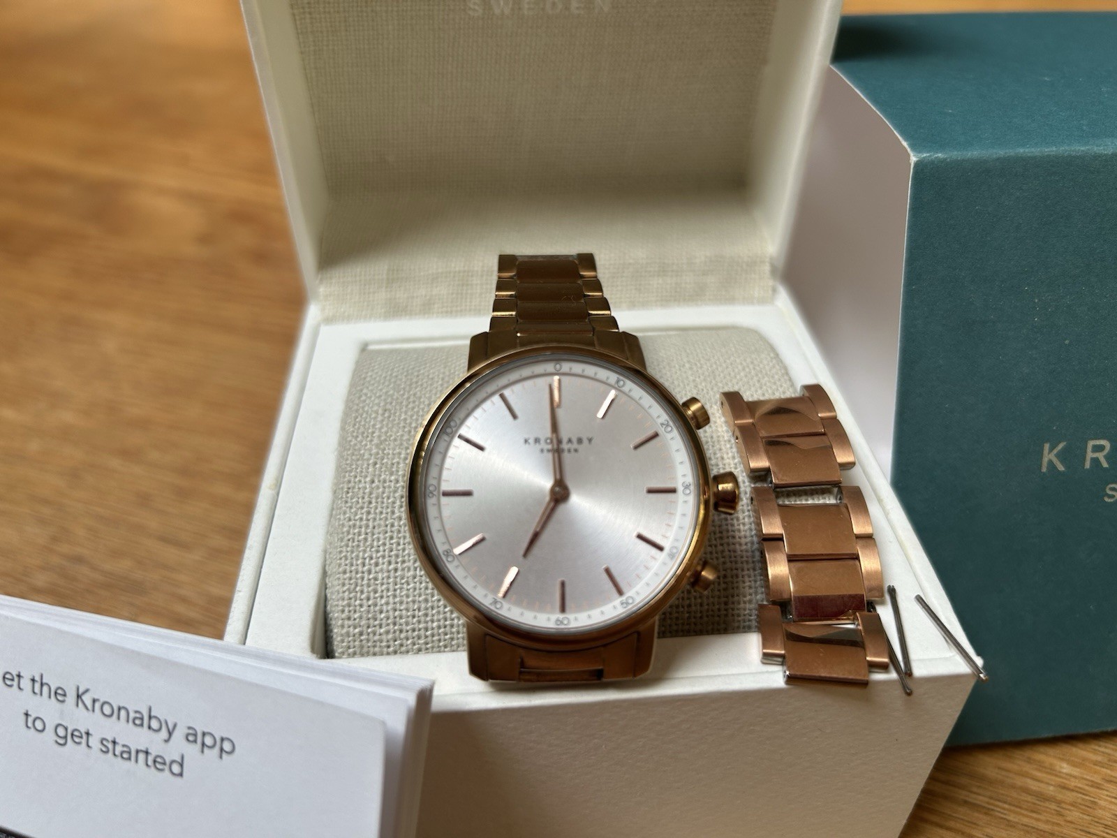 Kronaby Hybrid Smart Watch Carat 38 Rose – White, Rose Bracelet