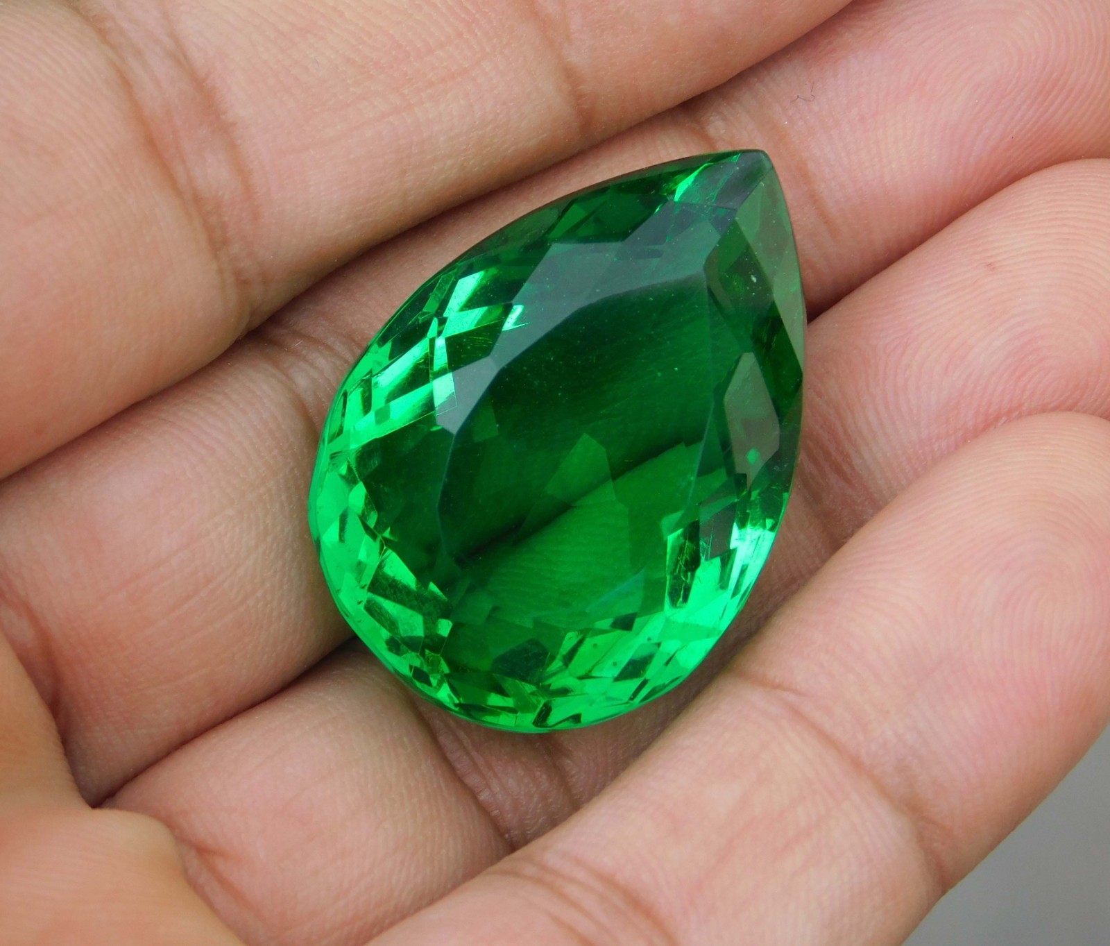 66.85ct. Natural Pear Translucent Colombian Emerald Green loose gemstone