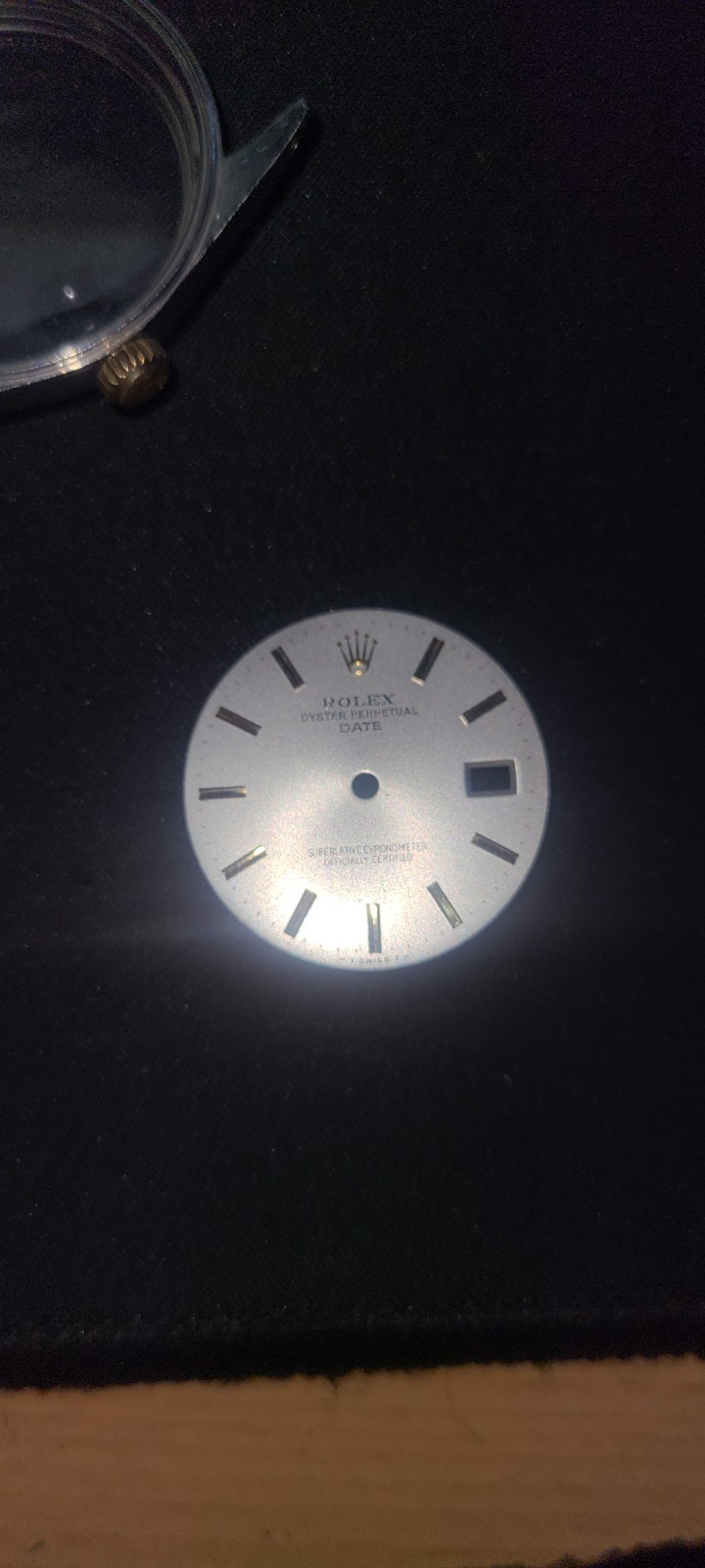 Rolex Oyster Perpetual Date Silver Dial Non-Numeric Hour Marks Metal 15000