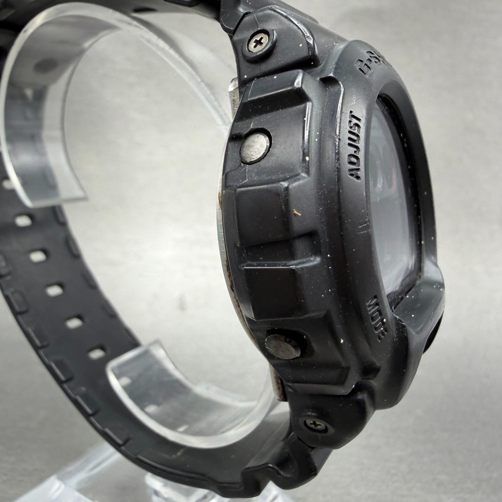 Casio G-Shock DW-6900MS Watch Men 51mm Black Red Alarm Chrono Digital New Batt