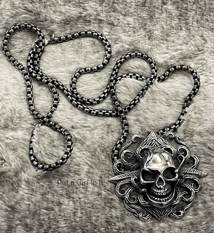New ORNATE HEAVY STAINLESS STEEL SKULL GOTHIC CHAIN PENDANT BIKER NECKLACE