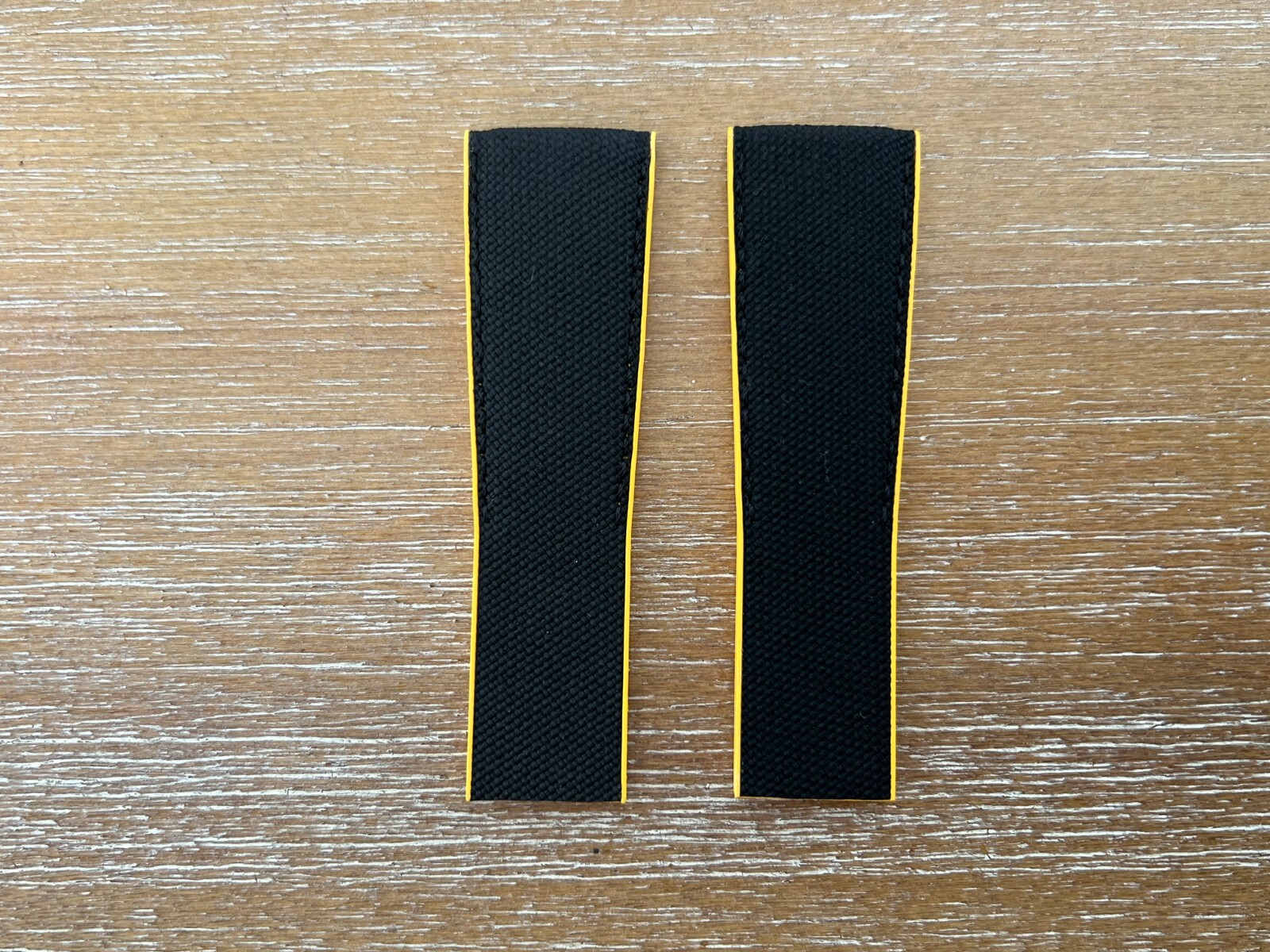 Breitling Hurricane Black Military Canvas Fabric Yellow Rubber Strap 24-20 257S