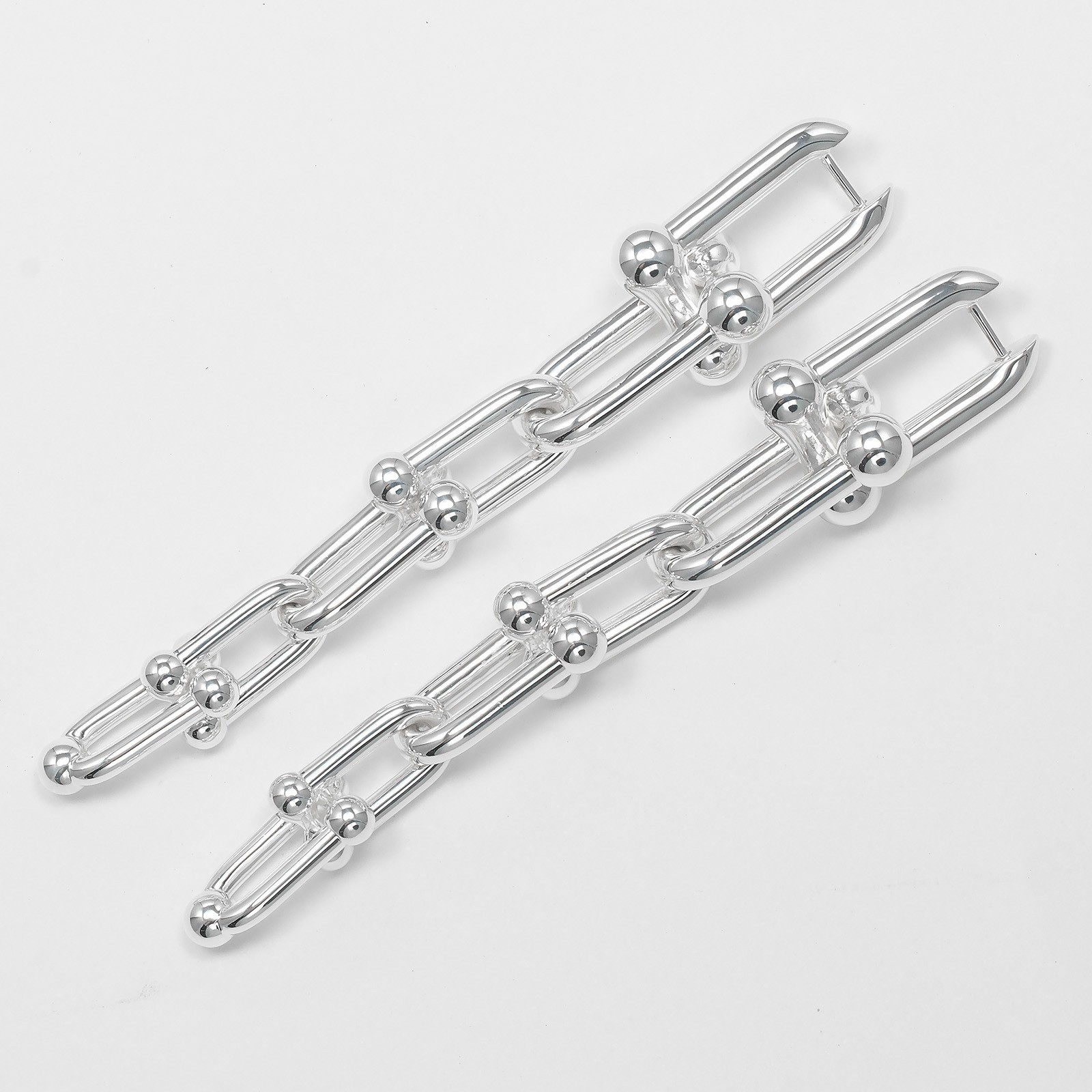 TIFFANY&Co. Hardware Graduated Link Piercing Silver925 22.4g Women