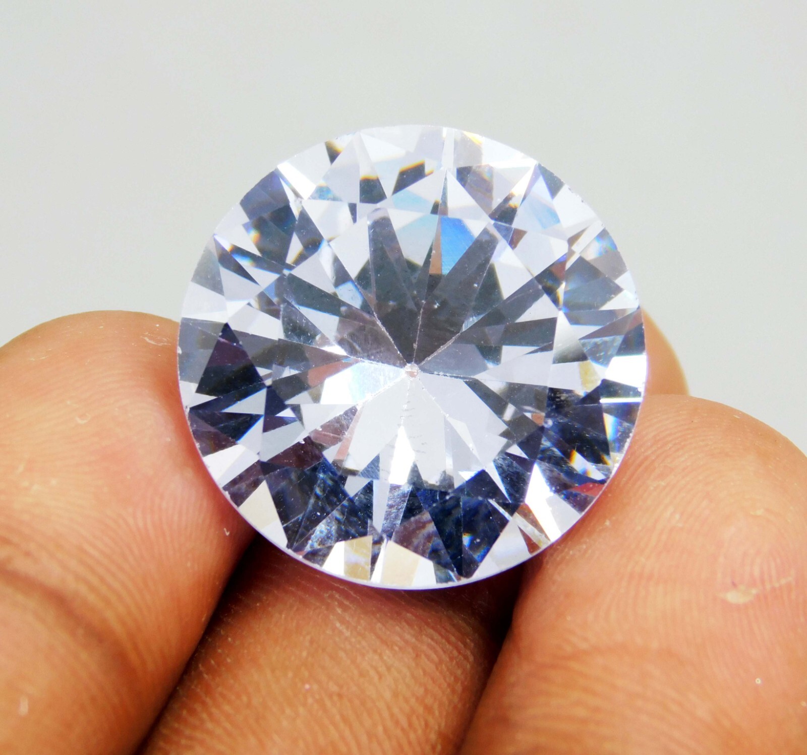 Natural 34.30 Ct Cambodian White Zircon Round Cut Loose Gemstone
