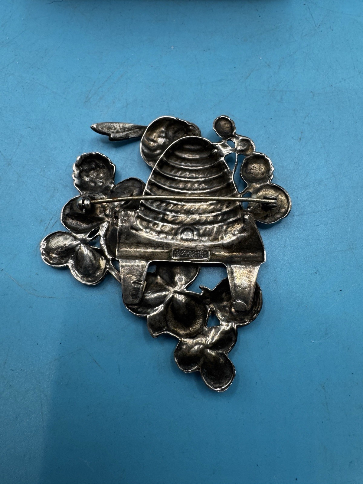 Vintage Guglielmo Cini Sterling Silver Beehive Bee Clover Brooch Pin 2.75″ As-is