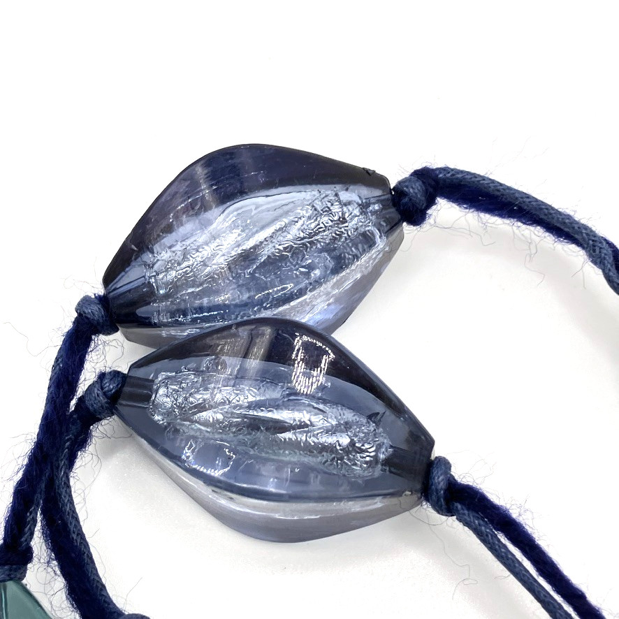 Chunky beaded necklace blue tone 92cm plastic glass effect costume jewellery