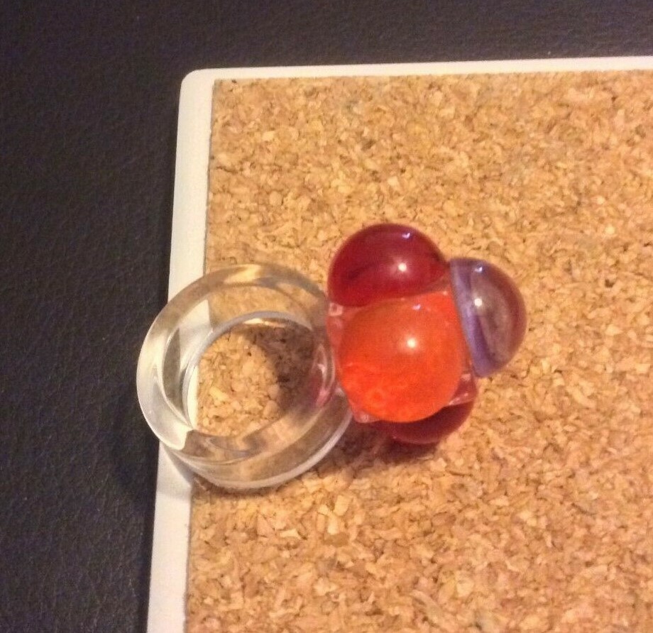 Vintage (1960’s & 1970’s) Lucite Ring Hemisphere – Hippie – No Res