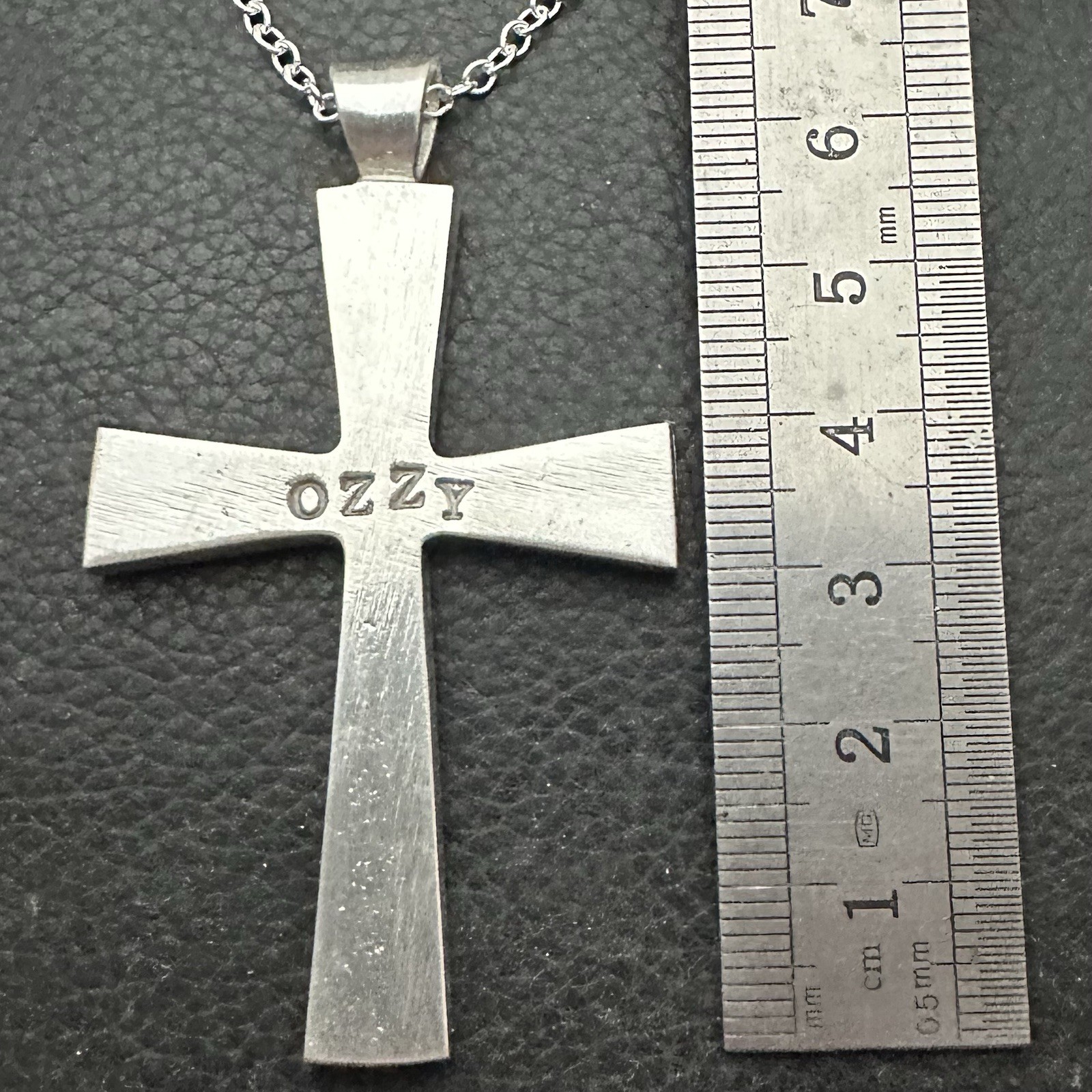 MJG STERLING SILVER. 2.5 x 1.5 ” OZZY BLACK SABBATH CROSS . NO CHAIN. 23 GR.