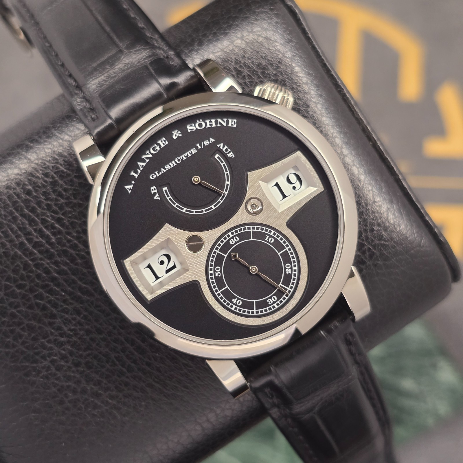 A. LANGE & SOHNE ZEITWERK 140.029 41.9MM 18K WHITE GOLD BLACK DIAL B&P