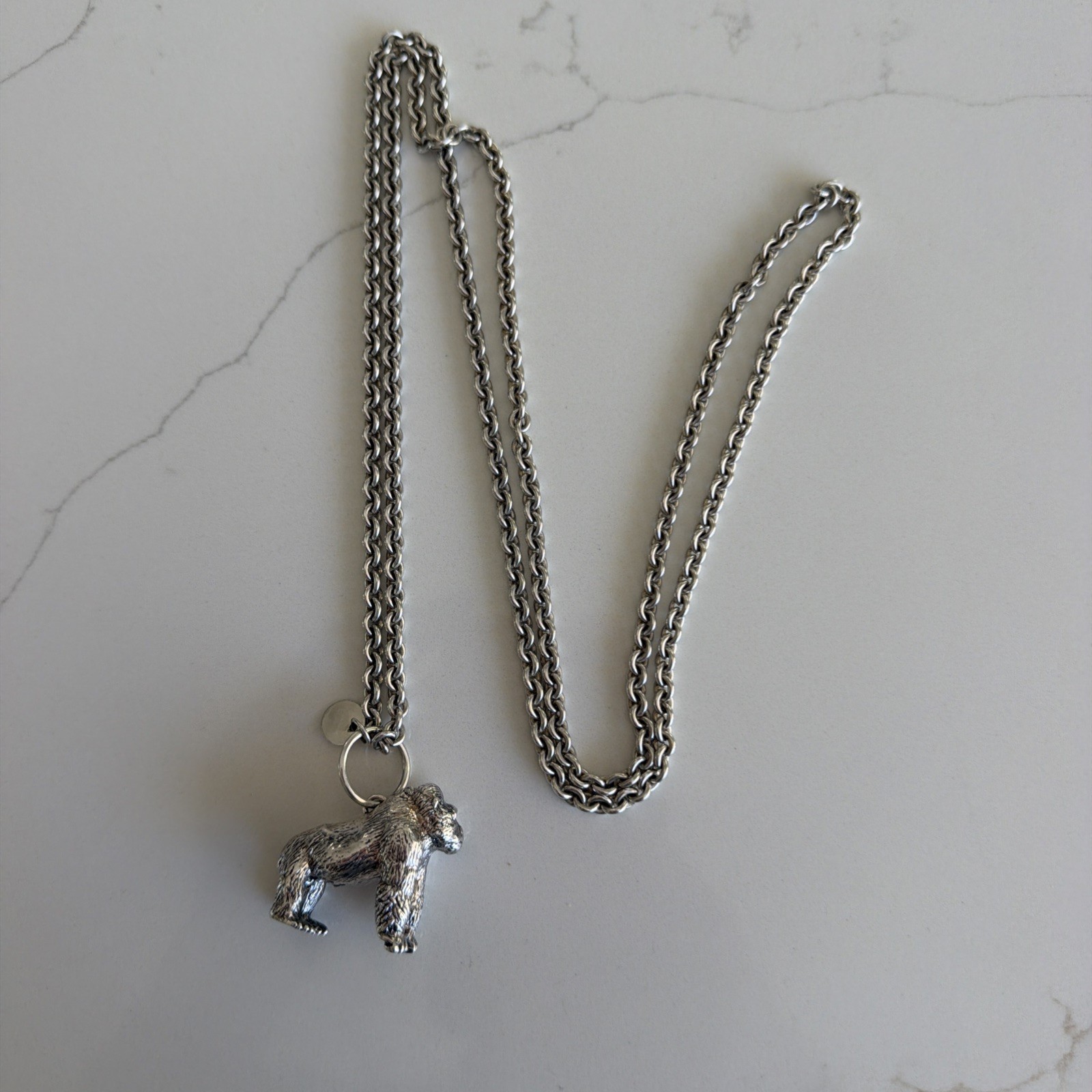 SUSAN CUMMINGS Vintage 90s Rare Sterling 3D gorilla Animal Pendant Necklace