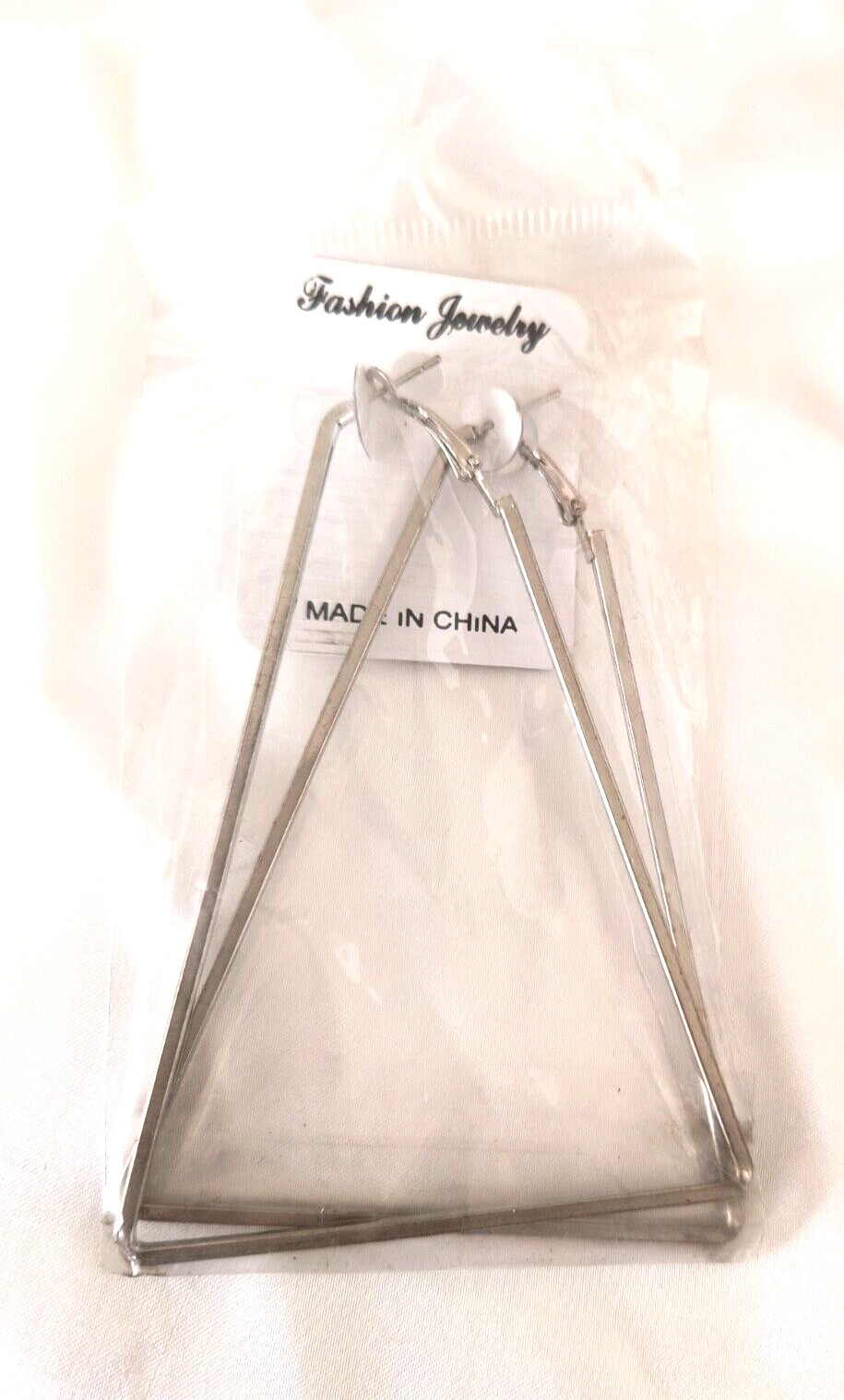 New Fashion Jewelry Women’s Earrings Silvertone Metal Triangles appx. 3.5 in