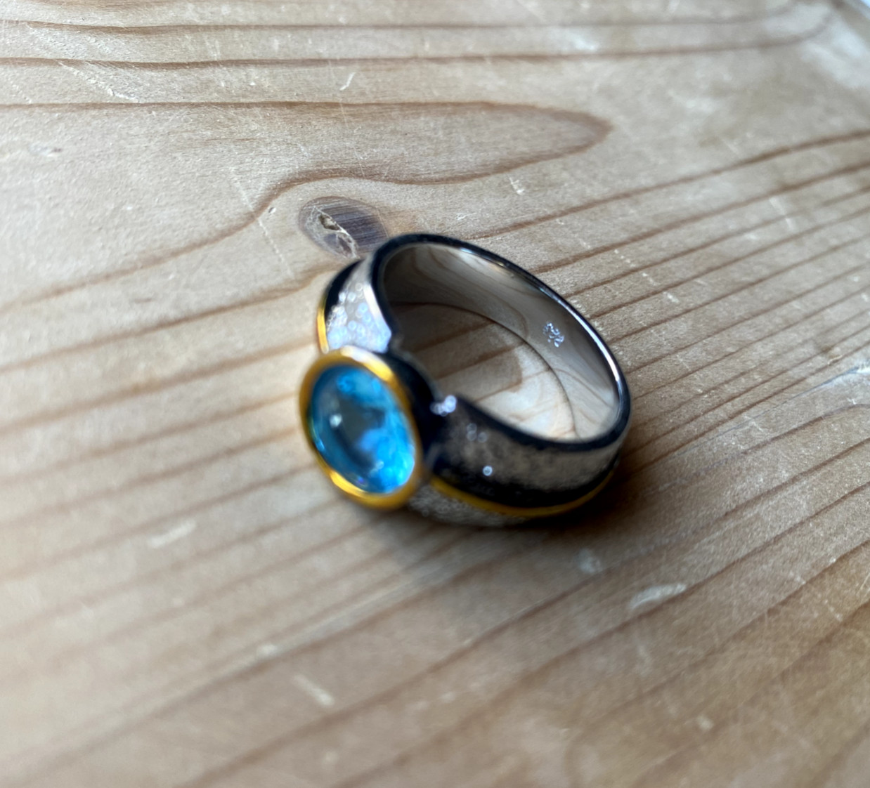 Sterling Silver Ring Partially Gold Plated With Blue Stone Hallmarked 9.81 Grams