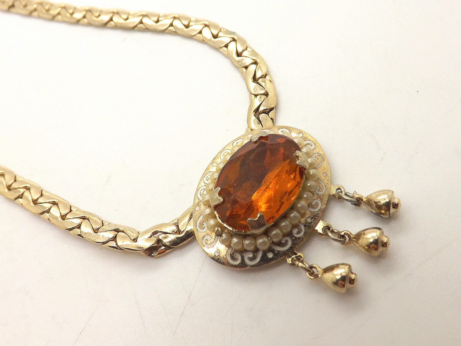 FABULOUS VINTAGE GOLDTONE AND FAUX CITRINE COSTUME NECKLACE ~14 INCHES~