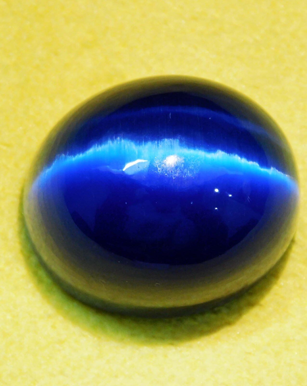 121.00 Ct Natural Chrysoberyl Blue Cats Eye Oval Cabochon Cut Loose Gemstone