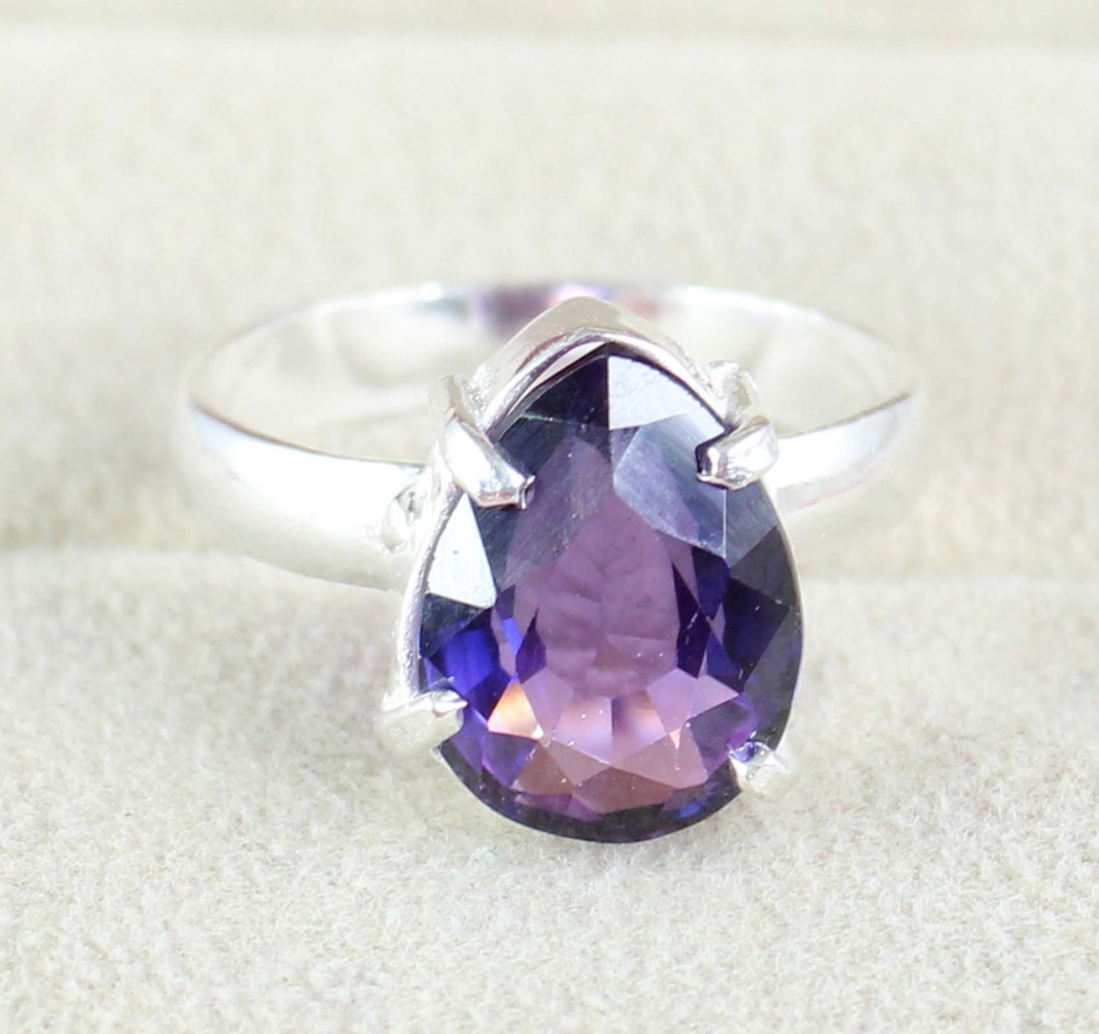 Gemstone Anniversary Ring 6.85 Ct Natural Pear Boysenberry Sapphire Certified