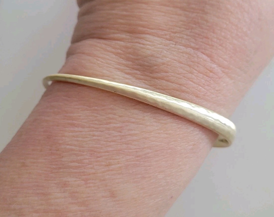 Kendra Scott Satin Finish Gold Tone Hammered Open End Cuff Bracelet