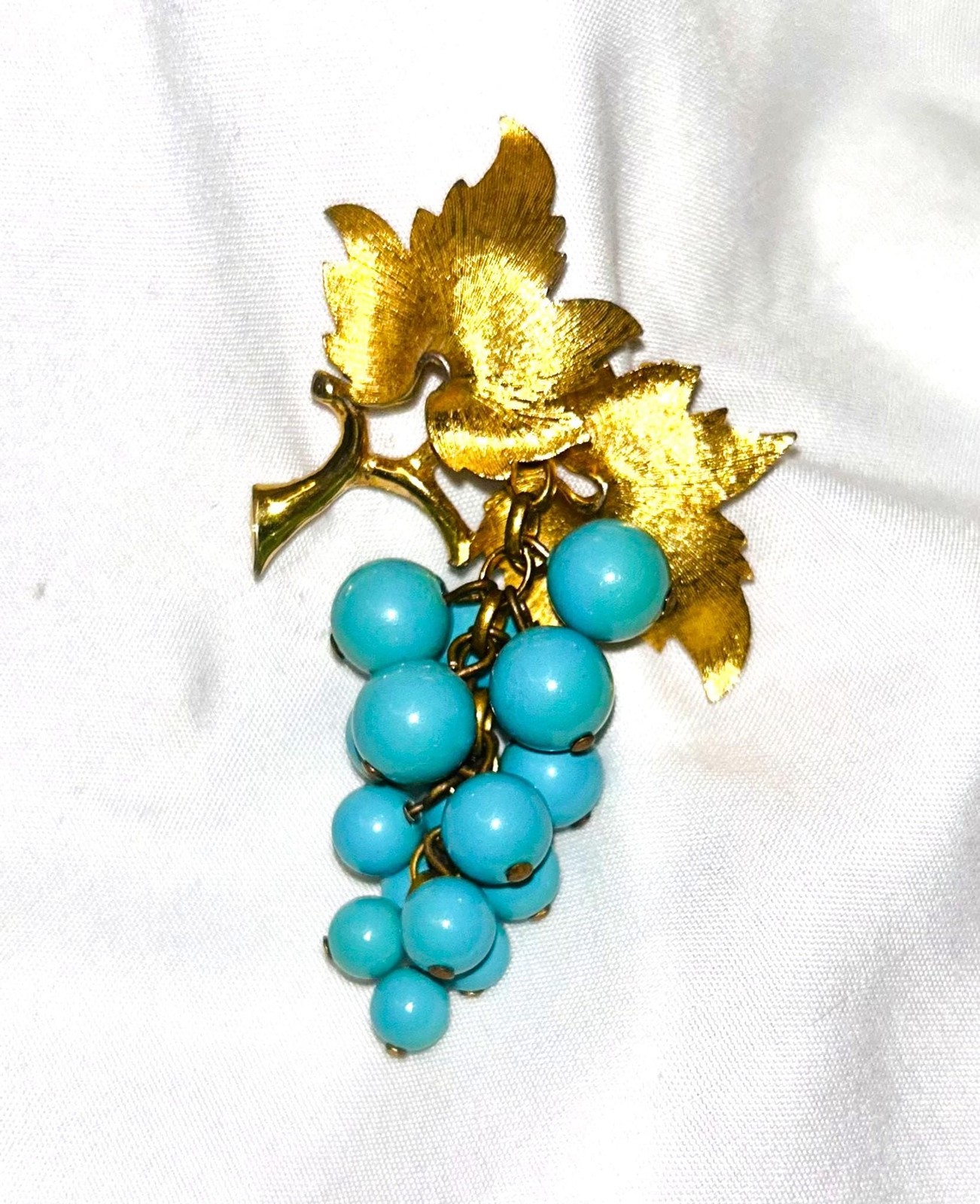 Estate Marcel Boucher Gold‑Tone “2083” Turquoise Color Grape Cluster Brooch – Mi