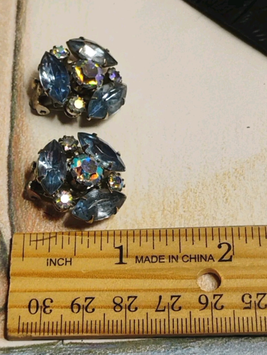 Unsigned CELEBRITY? Light Periwinkle AB Prong Set Rhinestone Clip on Earrings!