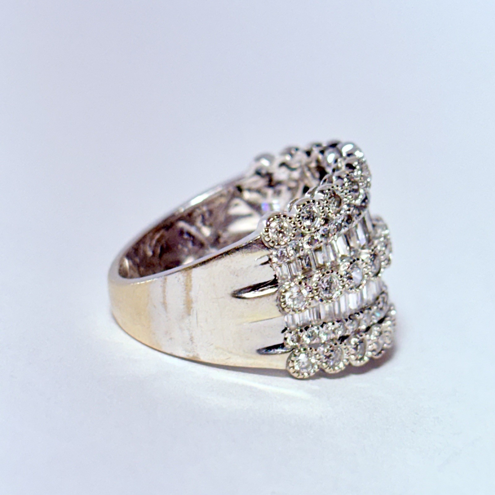 EFFY 14K White Gold Multi Row 0.76ctw Diamond Size 7.25 Band Ring 6.5g