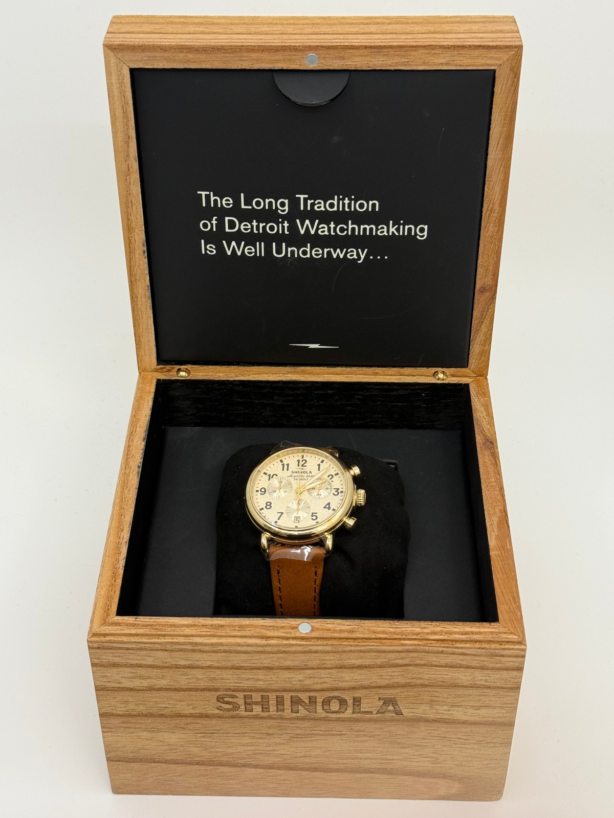 Shinola Runwell Chronograph 37mm Cream Dial Leather Band Watch S0120315255