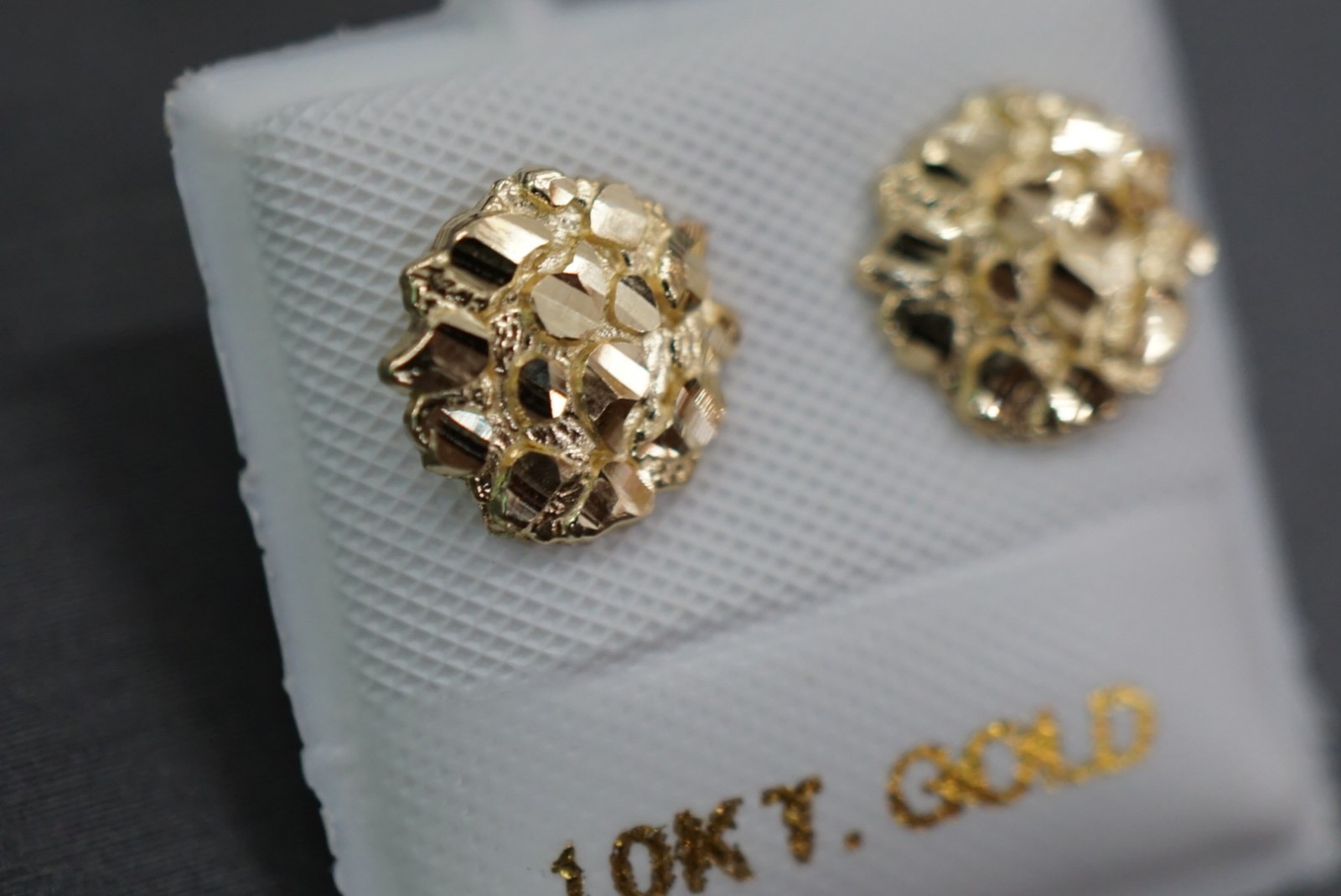 Real 10K Solid Yellow Gold 8.5MM Round Diamond Cut Nugget Stud Earrings.