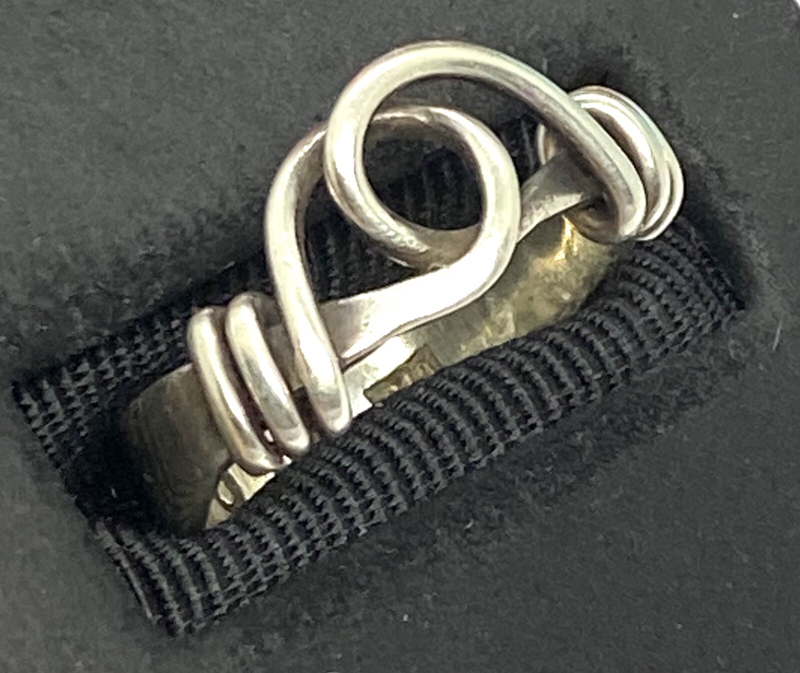 Vintage ELO Sterling Silver Linket Infinity Wire Wrap Ring Size 6 5.73mm