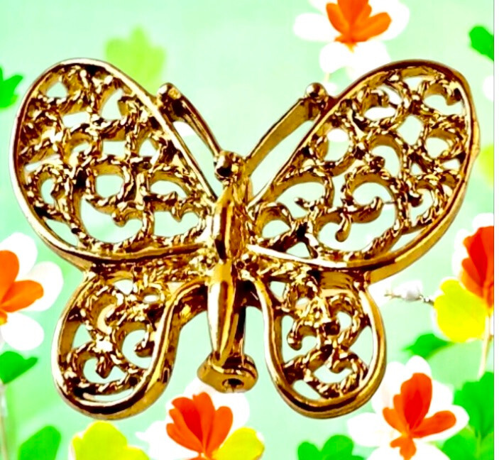 Gerry’s Vintage Butteryfly Brooch Pin Goldtone Filigree Signed