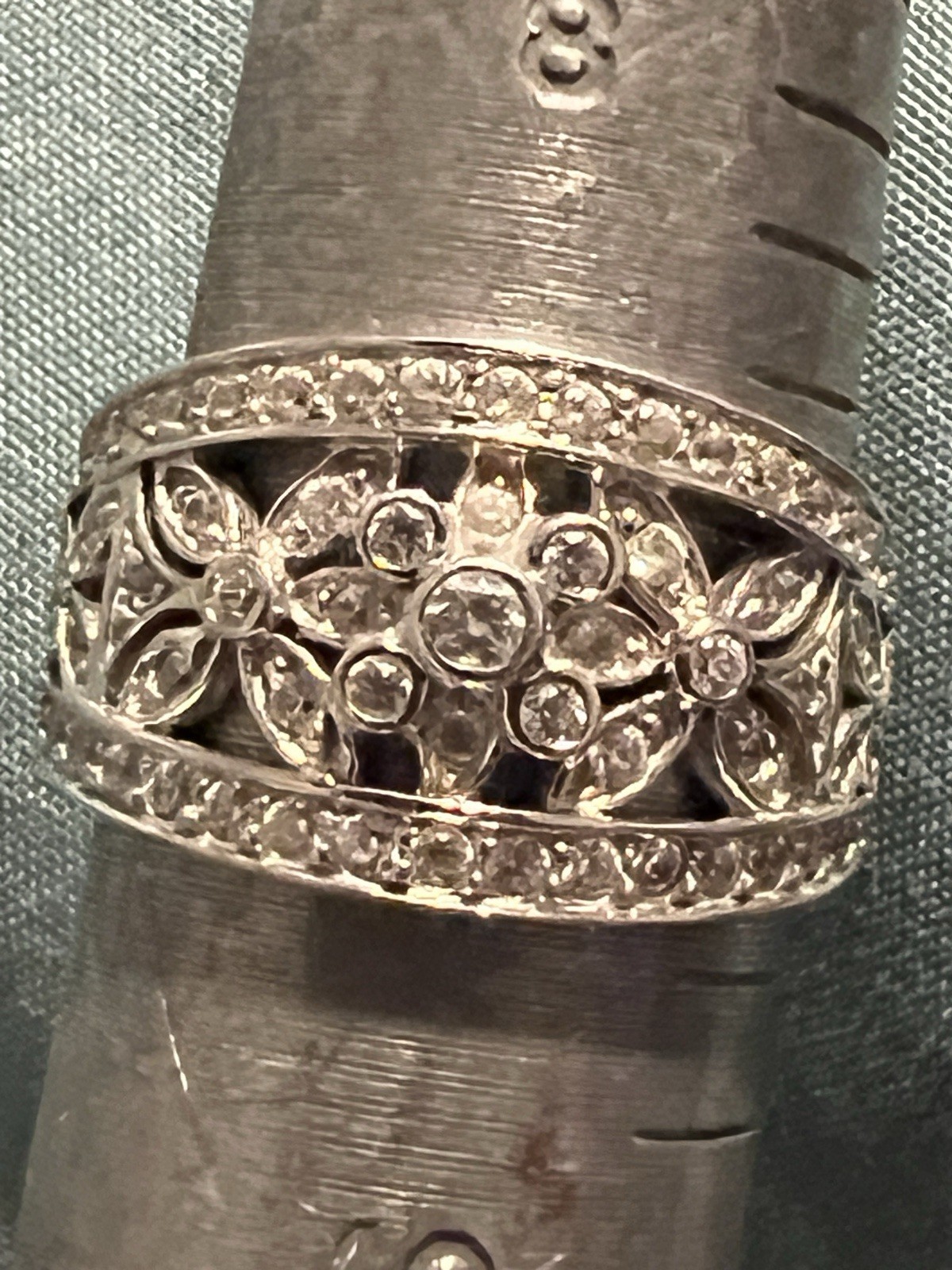 Vintage QVC Diamonique Solid White Gold Open Art Nouveau Floral CZ Ring Size 9