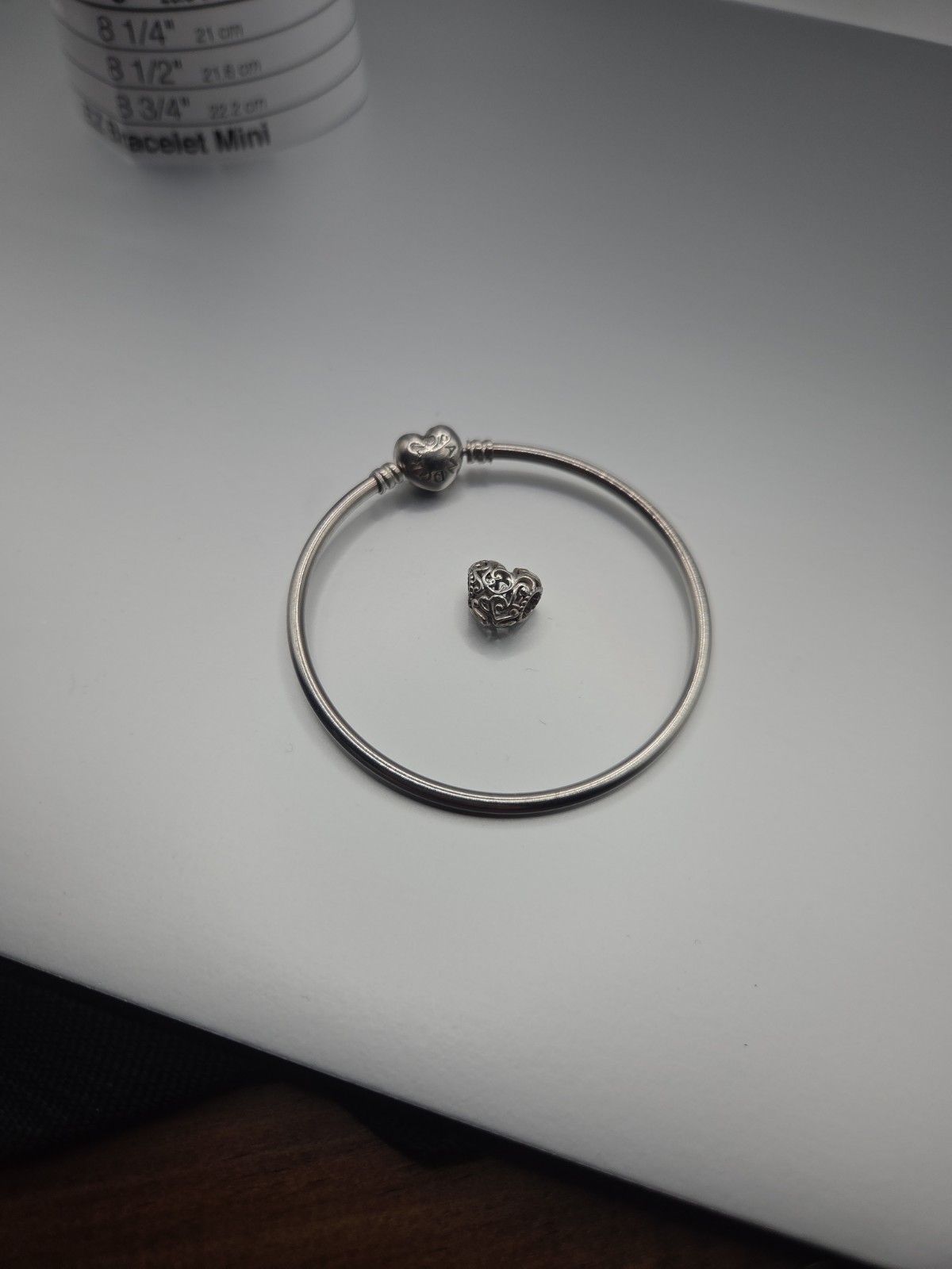 925 Silver Authentic PANDORA Moments Heart Clasp Bangle Bracelet Heart Charm
