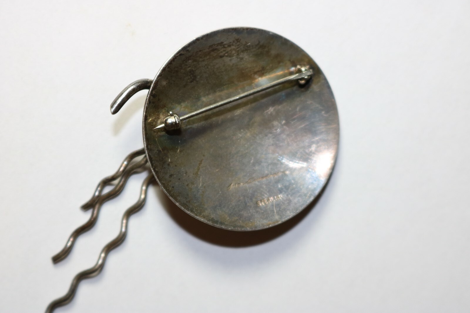 SUSAN CUMMINGS – sterling silver – Pin/Brooch – Signed