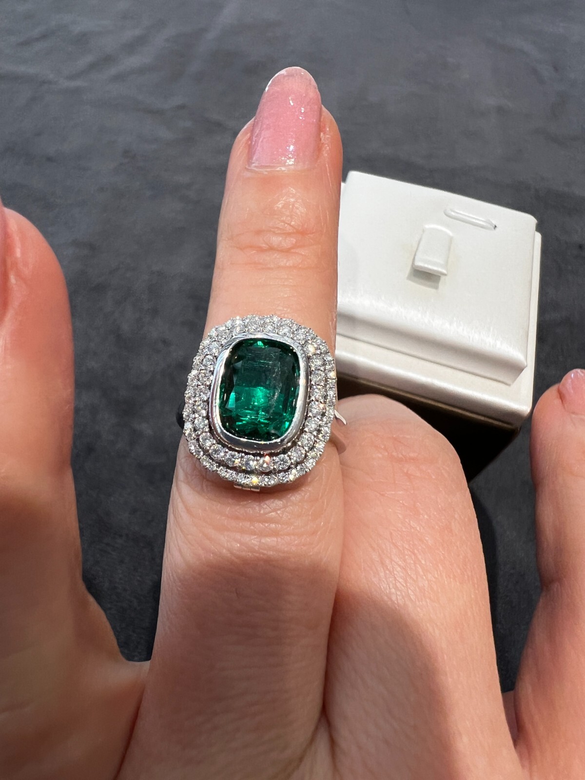 18ct White Gold Diamond Emerald Ring with Valuation Certificate