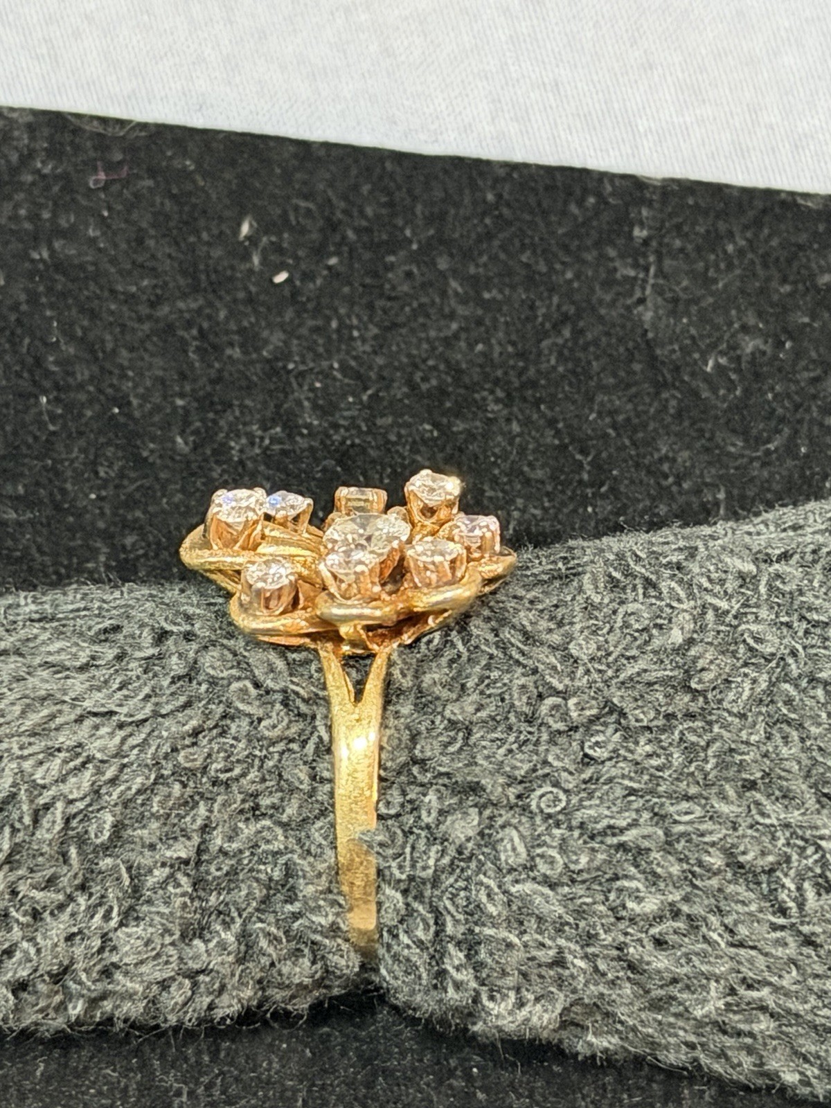 18K Yellow Gold Natural Diamond Flower Cluster Cocktail Ring Size 7 Sizable