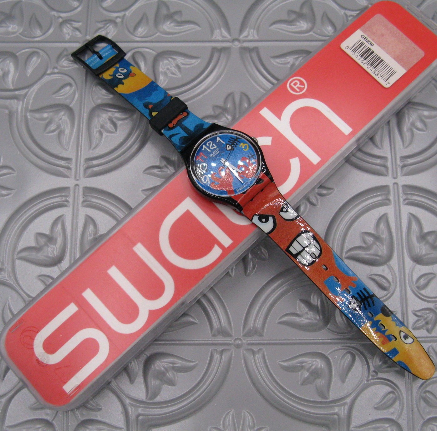 Swatch Watch BIZAR WORLD GB230 Scary Black Cat Monster Gent Vtg 2006 With Case