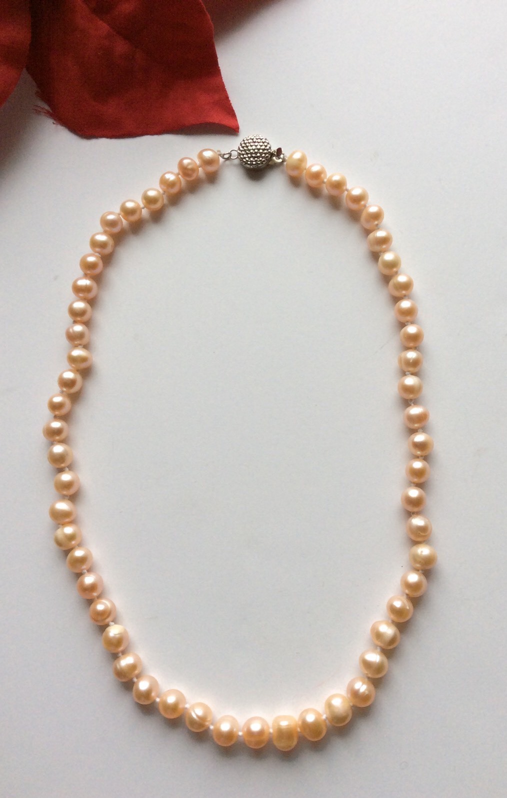 Cultured Freshwater Knoted Pearl 17″ Necklace 8 1/2″ Drop w/SilverTone Box Clasp