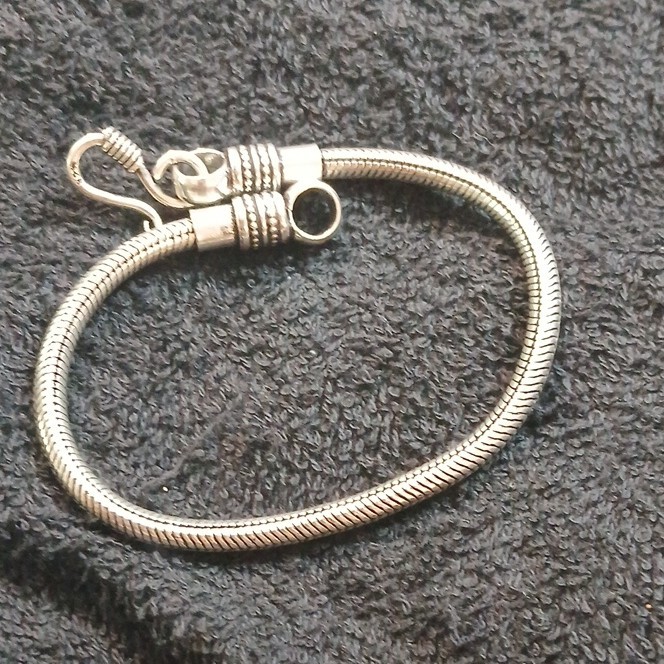 Handmade in India 9in snake chain S Hook solid 925 bracelet 26g weight 9in