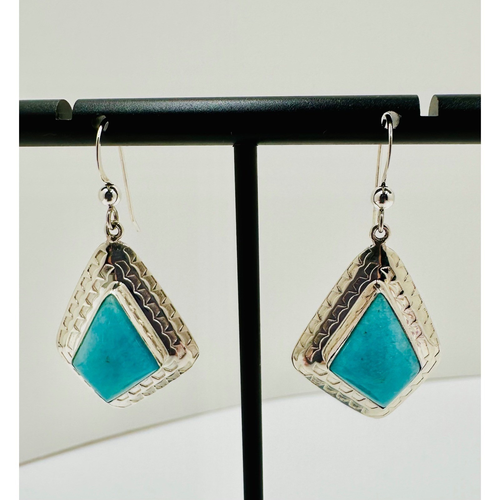 Beautiful Jay King DTR Sterling Silver Turquoise Geometric Drop Earrings 925